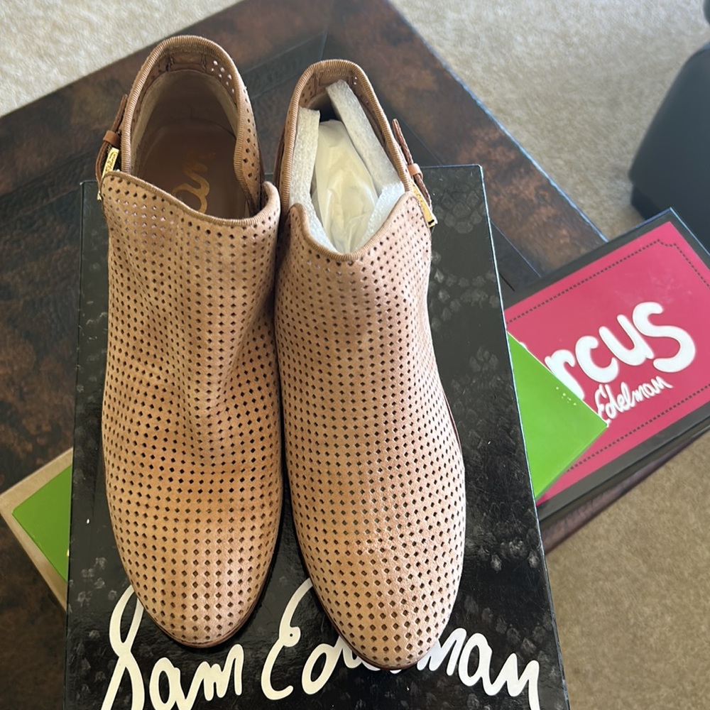 Sam Edelman booties - Picture 3 of 3